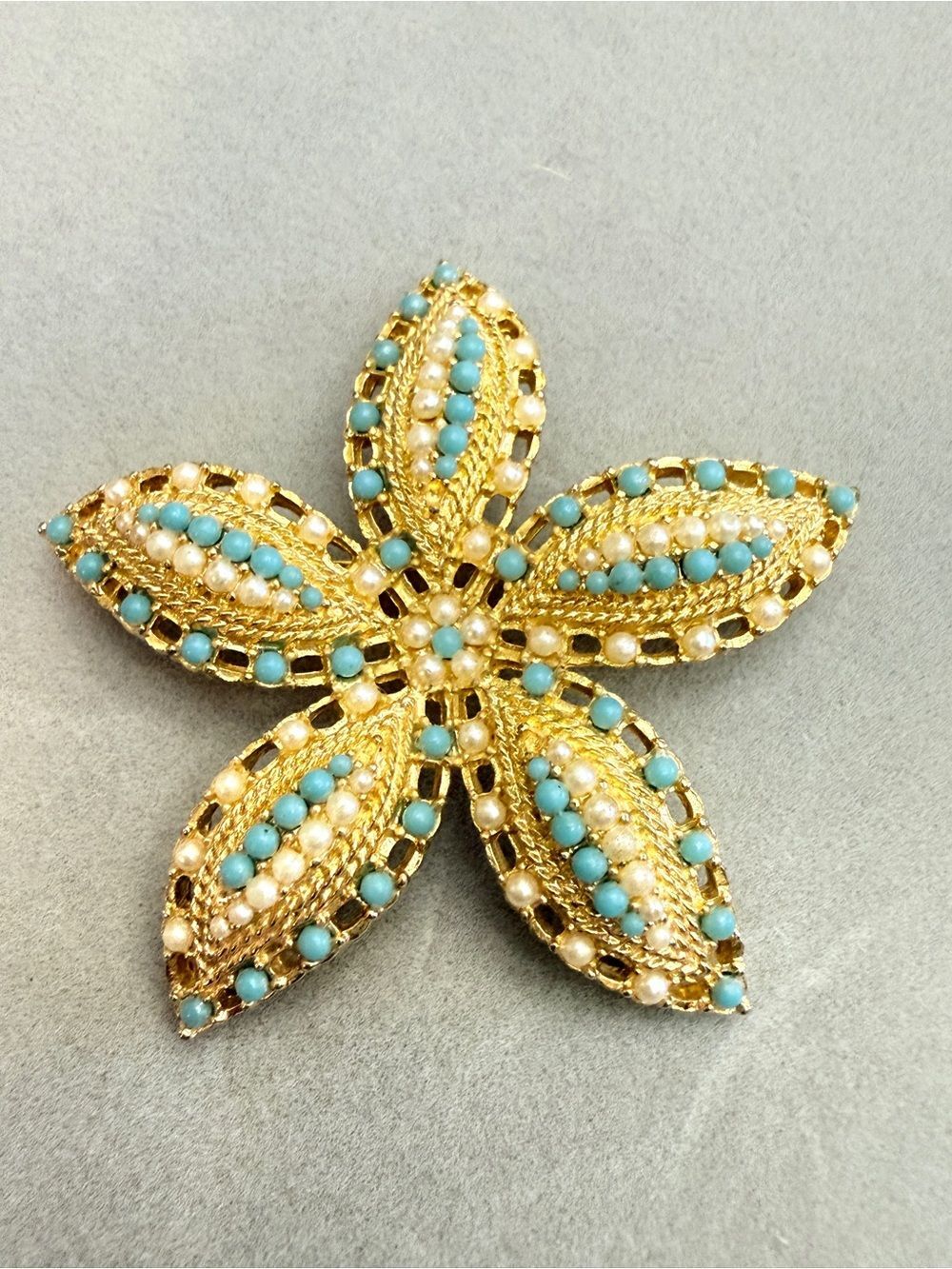 Vintage 1968 Sarah Coventry "Ocean Star" Starfish Brooch